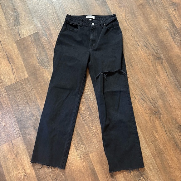 A&F Washed Black Distressed 90s Relaxed Jean High Rise Curve Love - Picture 2 of 4